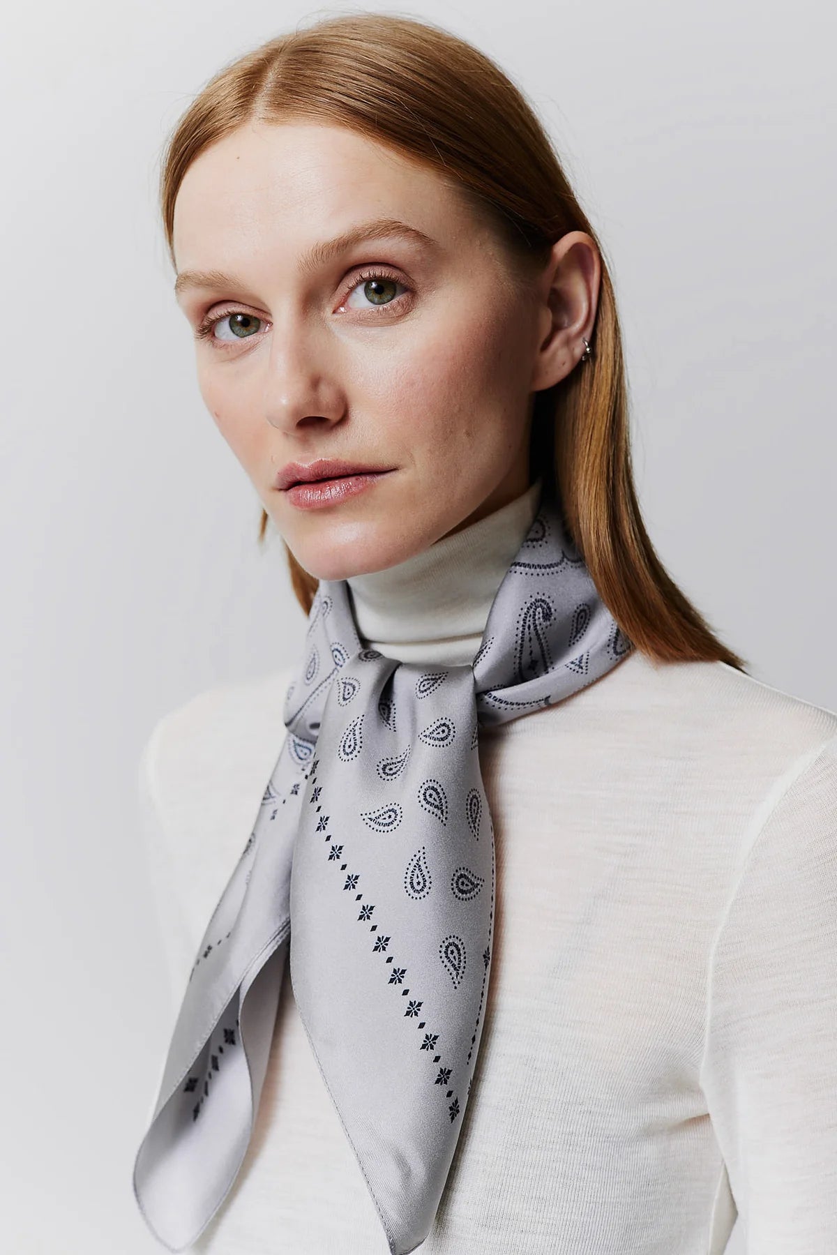 Paisley, Grey, Scarf - Lindner Fashion