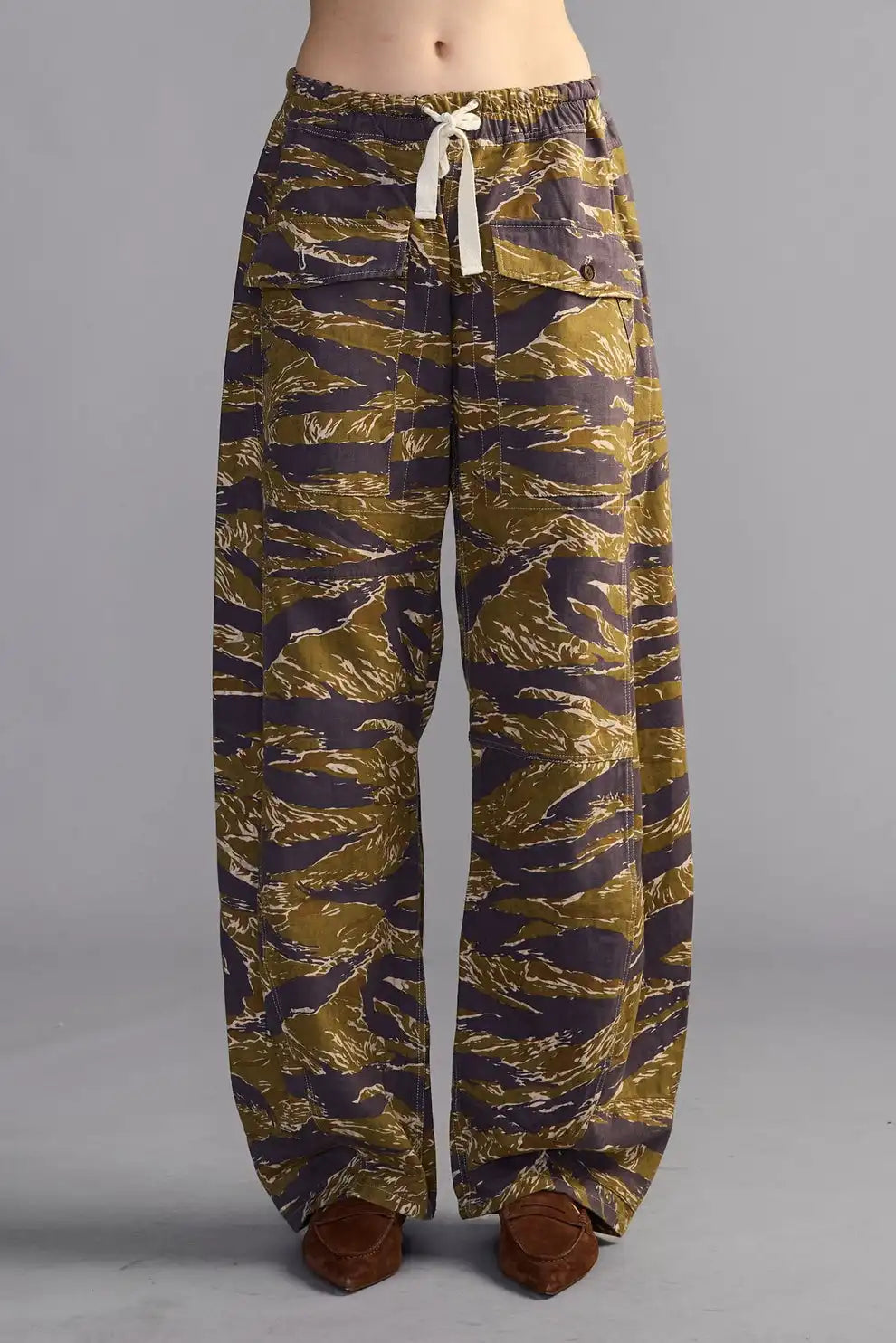 R13, Reversible Utility, Green Camo, Hose