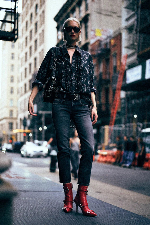 Shredded Seam, Floral Black, Ruffle Hemd