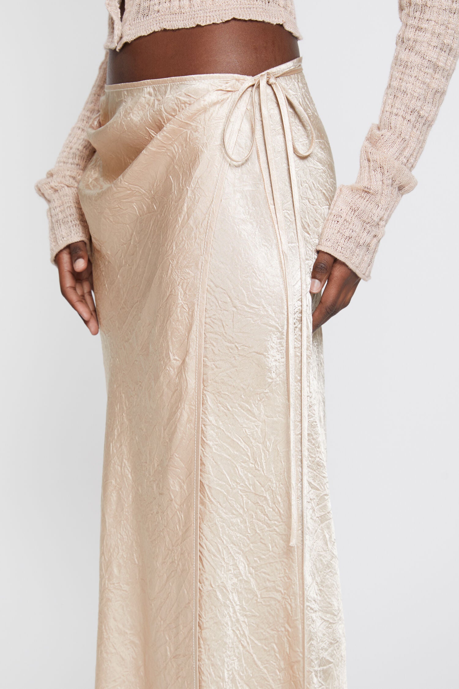 Satin Wrap Skirt, Shell Beige, Rock - Lindner Fashion