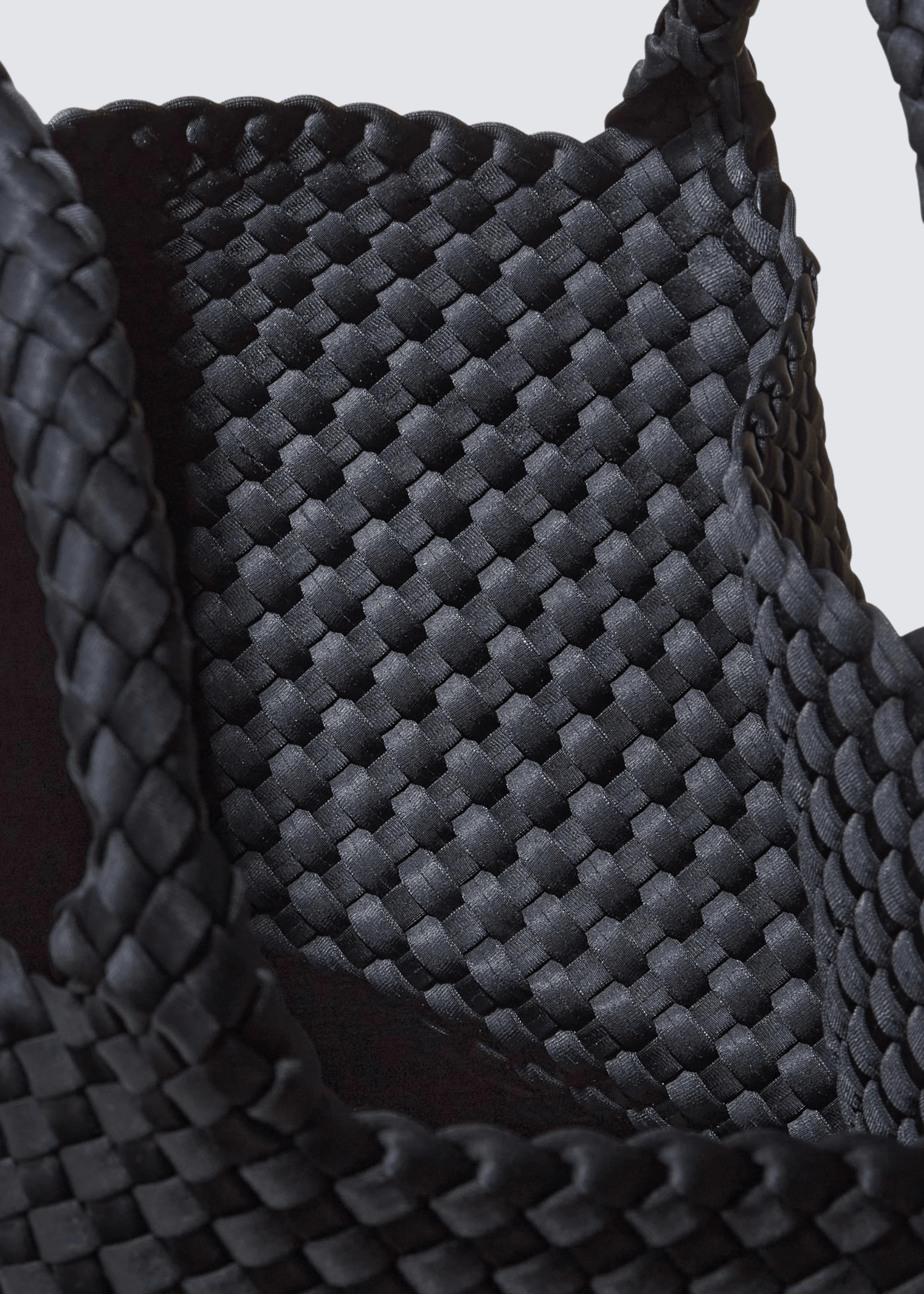 St. Barth, Onyx, Medium Bag - Lindner Fashion