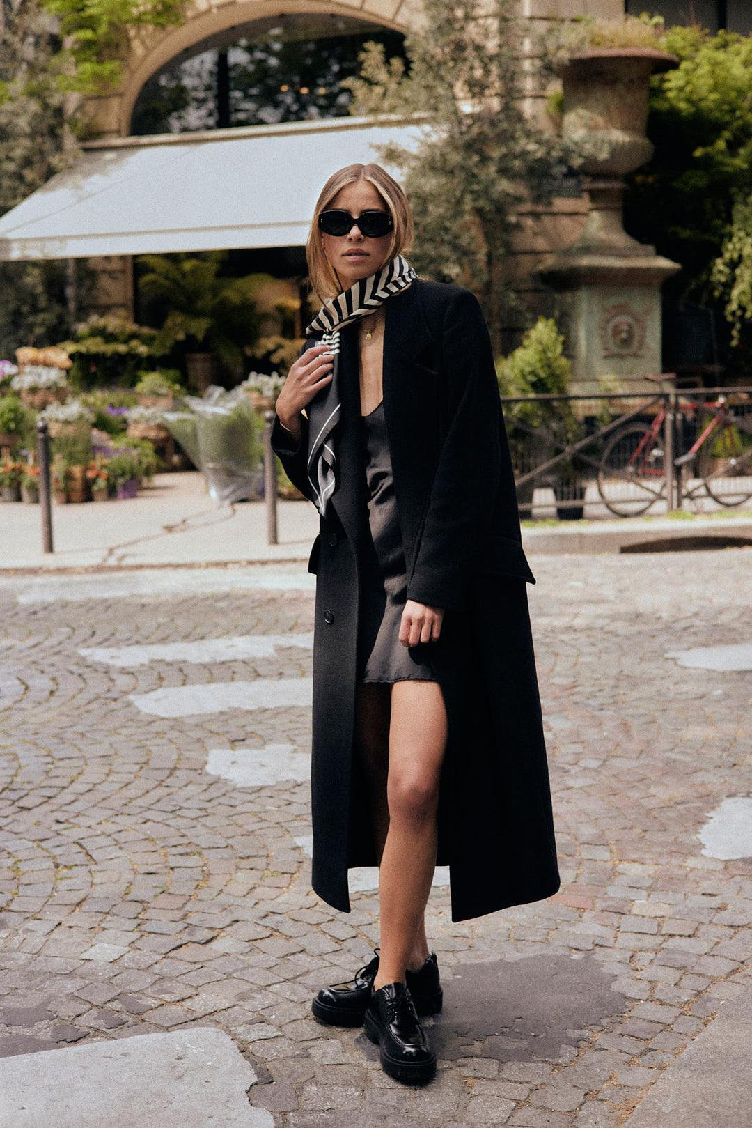 Swirl, Black, Scarf - Lindner Fashion