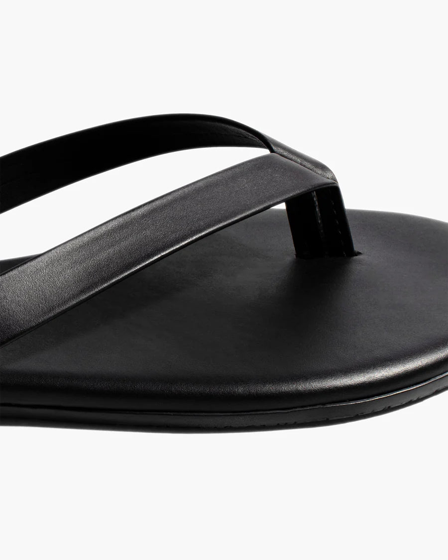 The Boyfriend, Taro, Flip Flop