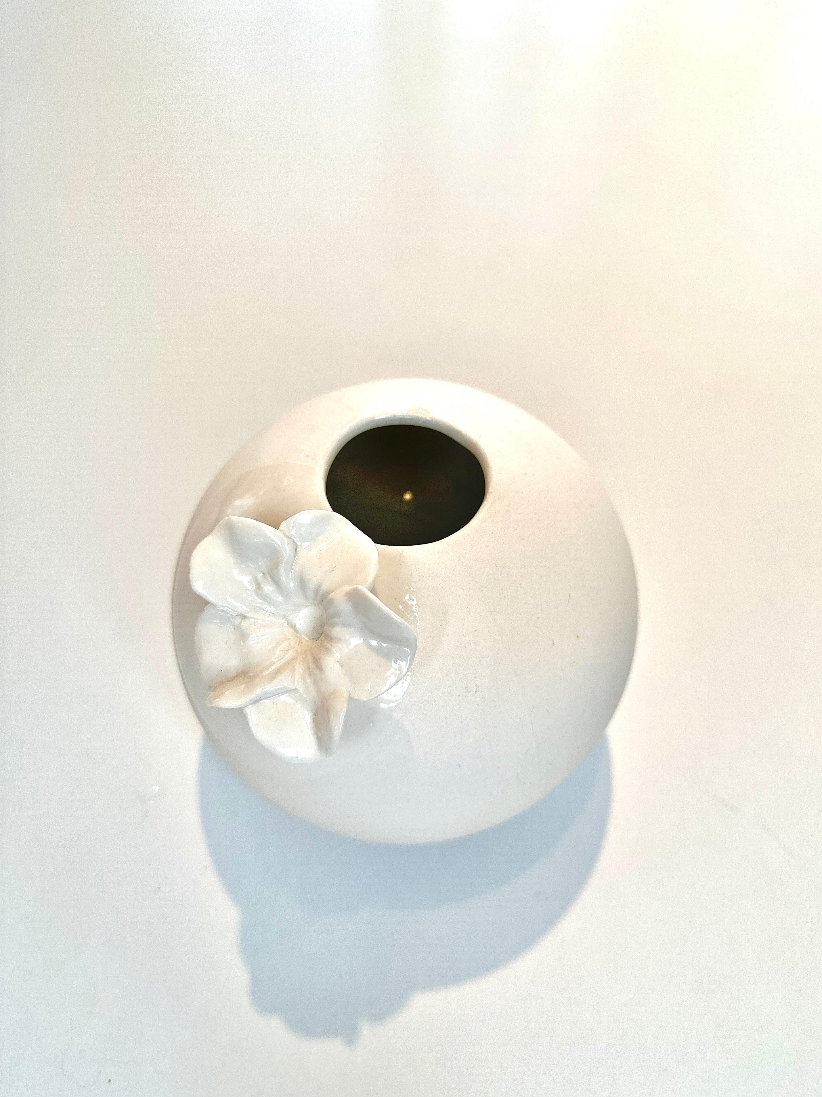 The Solitaire, Vase - Lindner Fashion