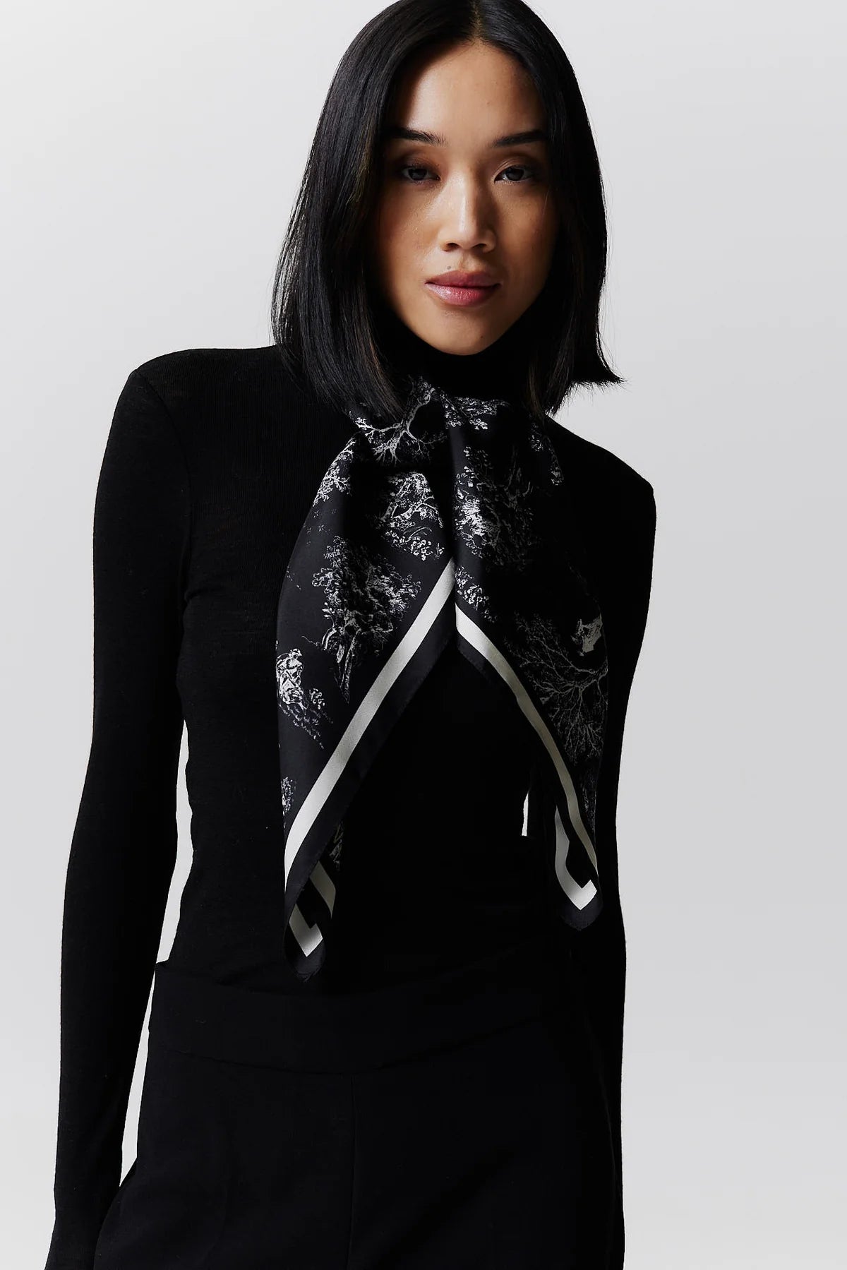 Toile Valentine, Schwarz, Scarf - Lindner Fashion