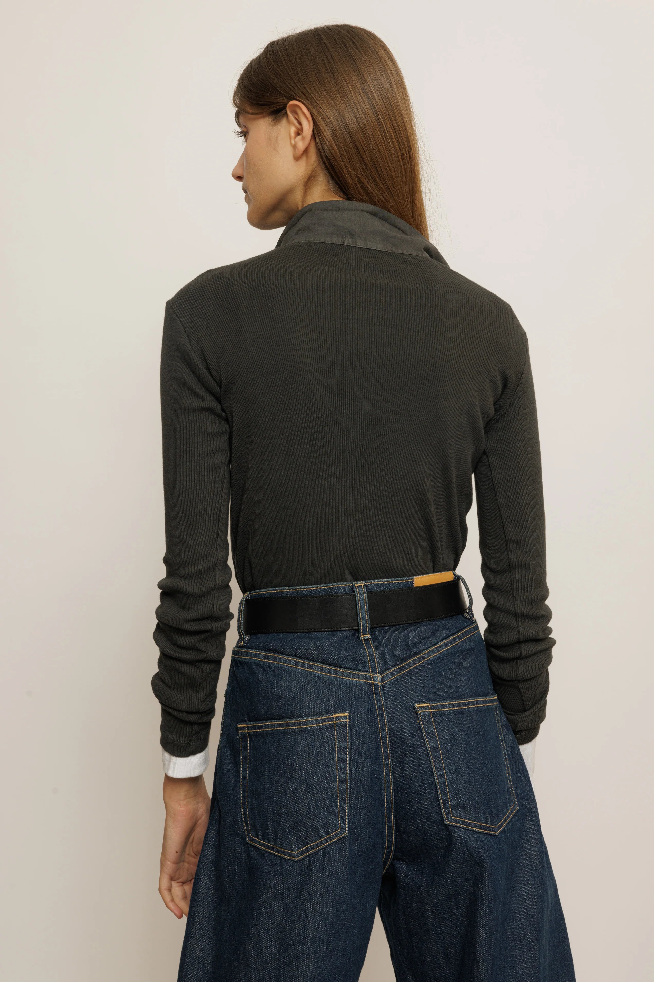 Junia, Army Green, Langarm