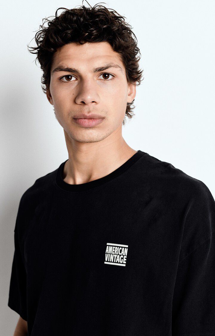 Ykobow, Tenebre, Genderless T-Shirt - Lindner Fashion