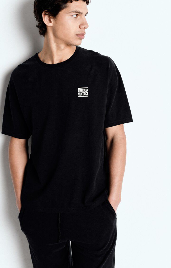 Ykobow, Tenebre, Genderless T-Shirt - Lindner Fashion