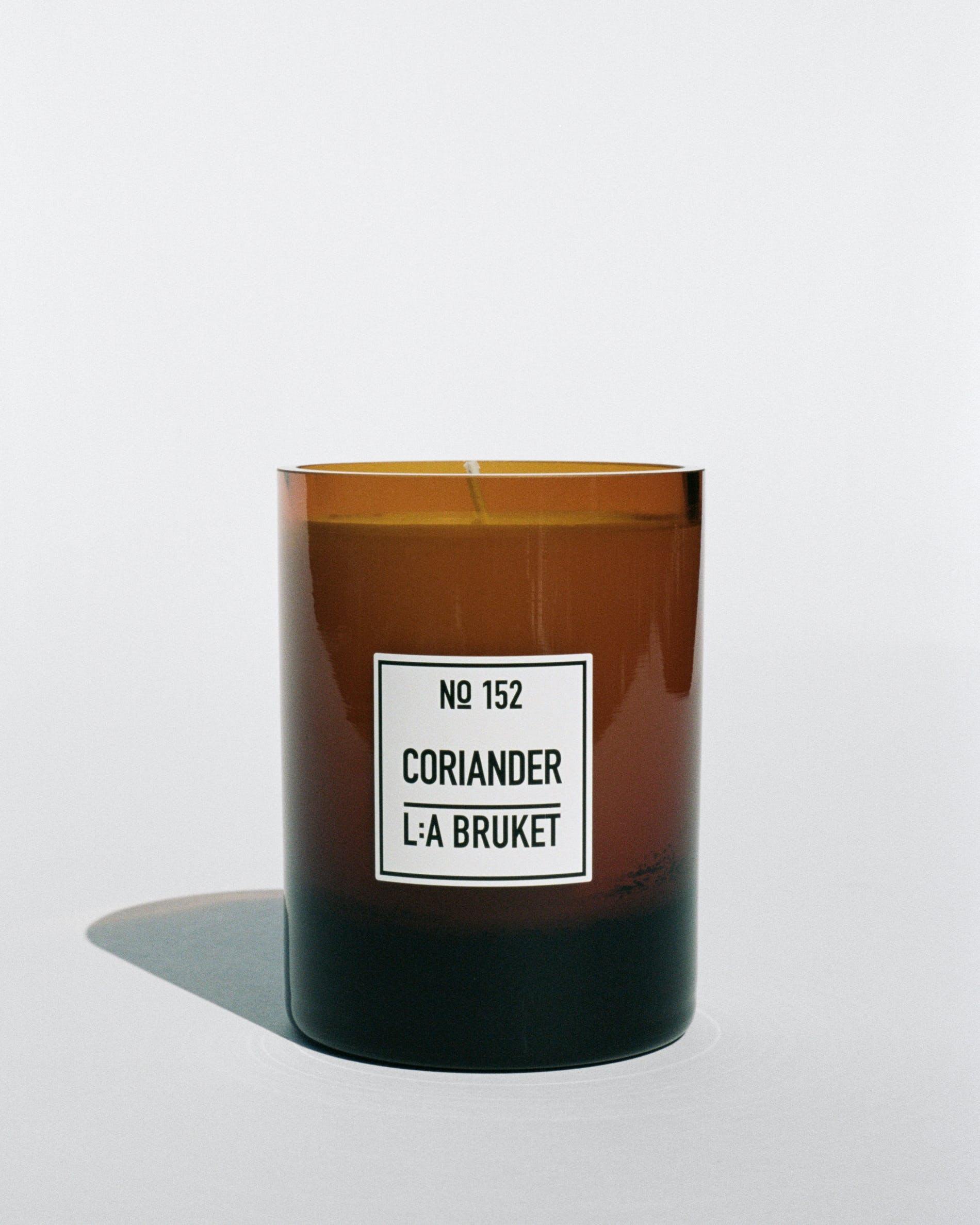 152 Scented Candle, Coriander, 260g - Lindner Fashion