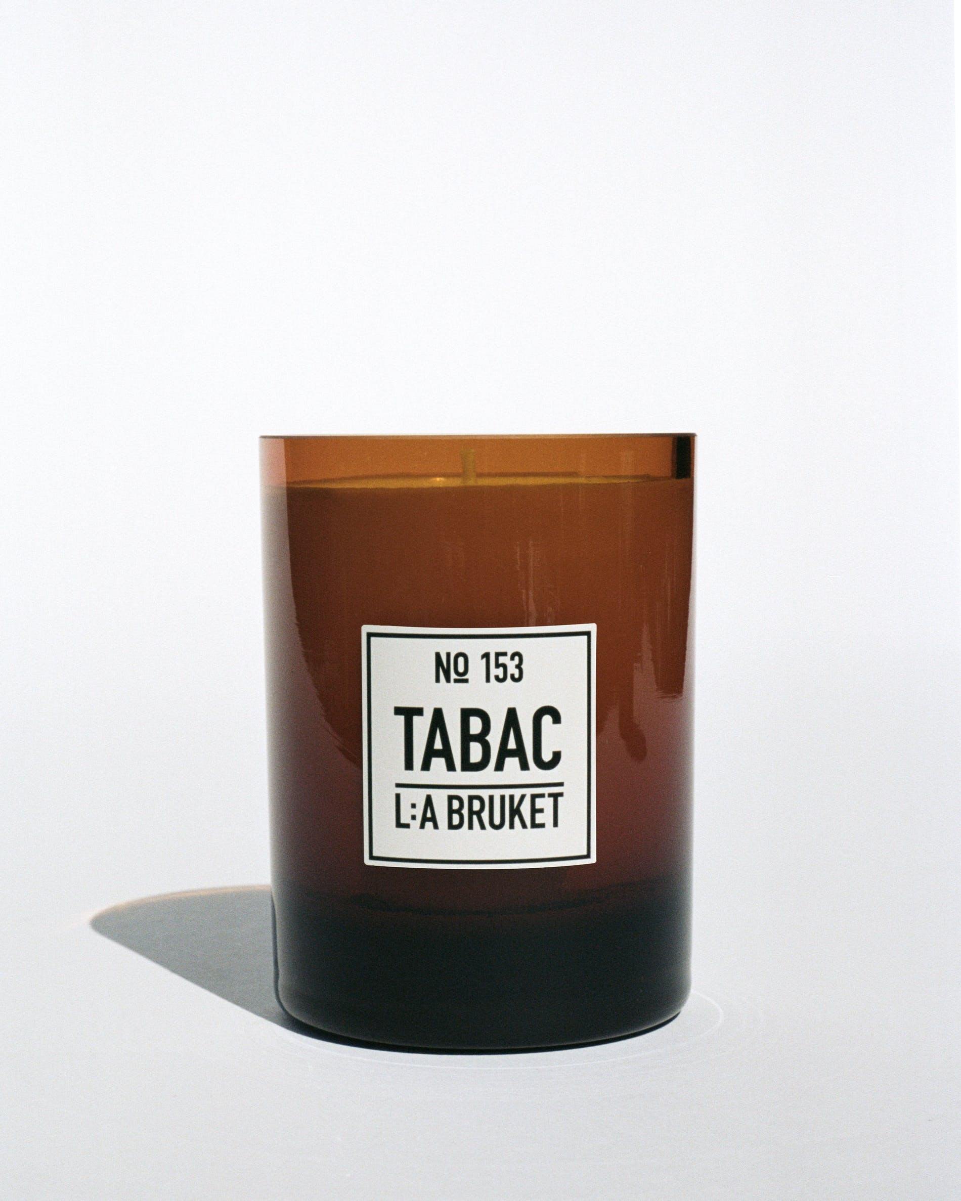 153 Scented Candle, Tabac, 260g - Lindner Fashion